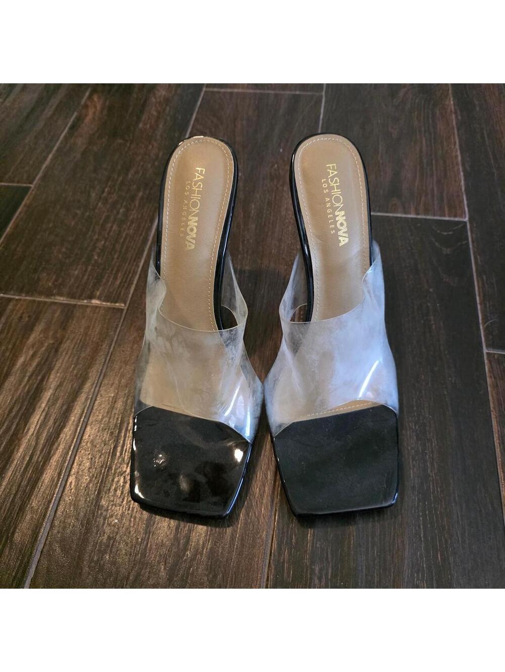 Fashion Nova Women's Black and Grey Other-footwear